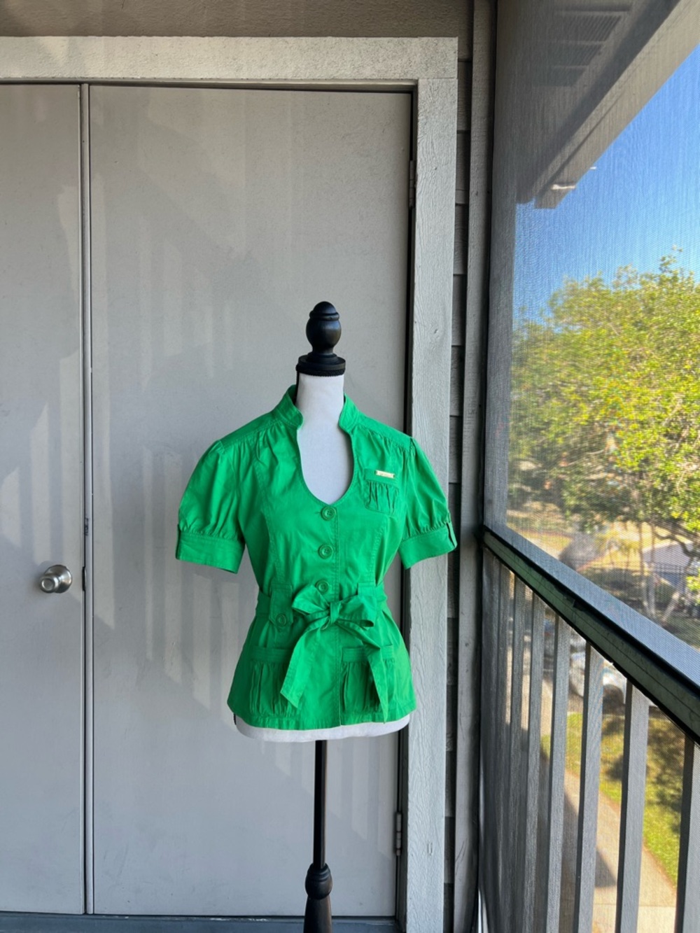 Y2K Apple Bottoms Green Short Sleeve Tie-Waist Blouse